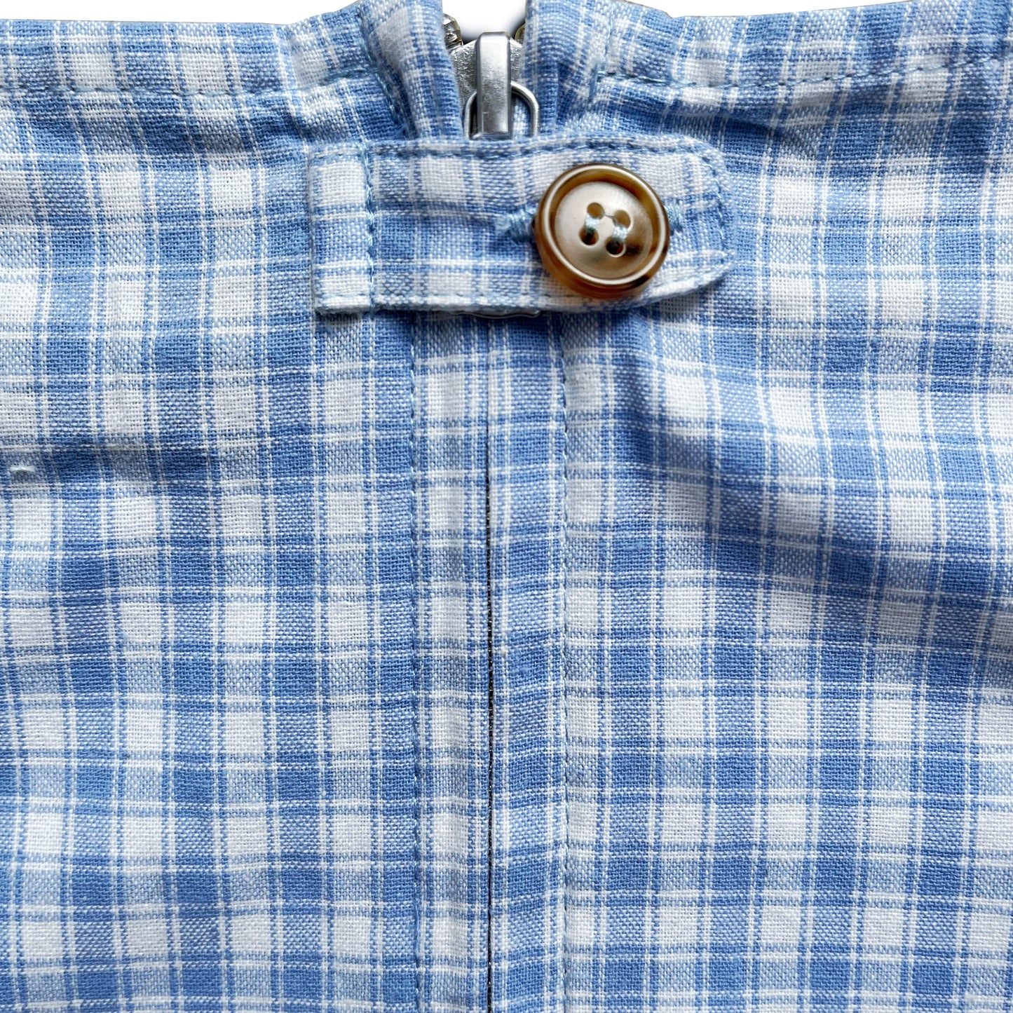 sleeveless skele zip up top